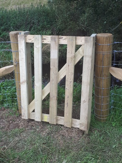 Another Kissing Gate
